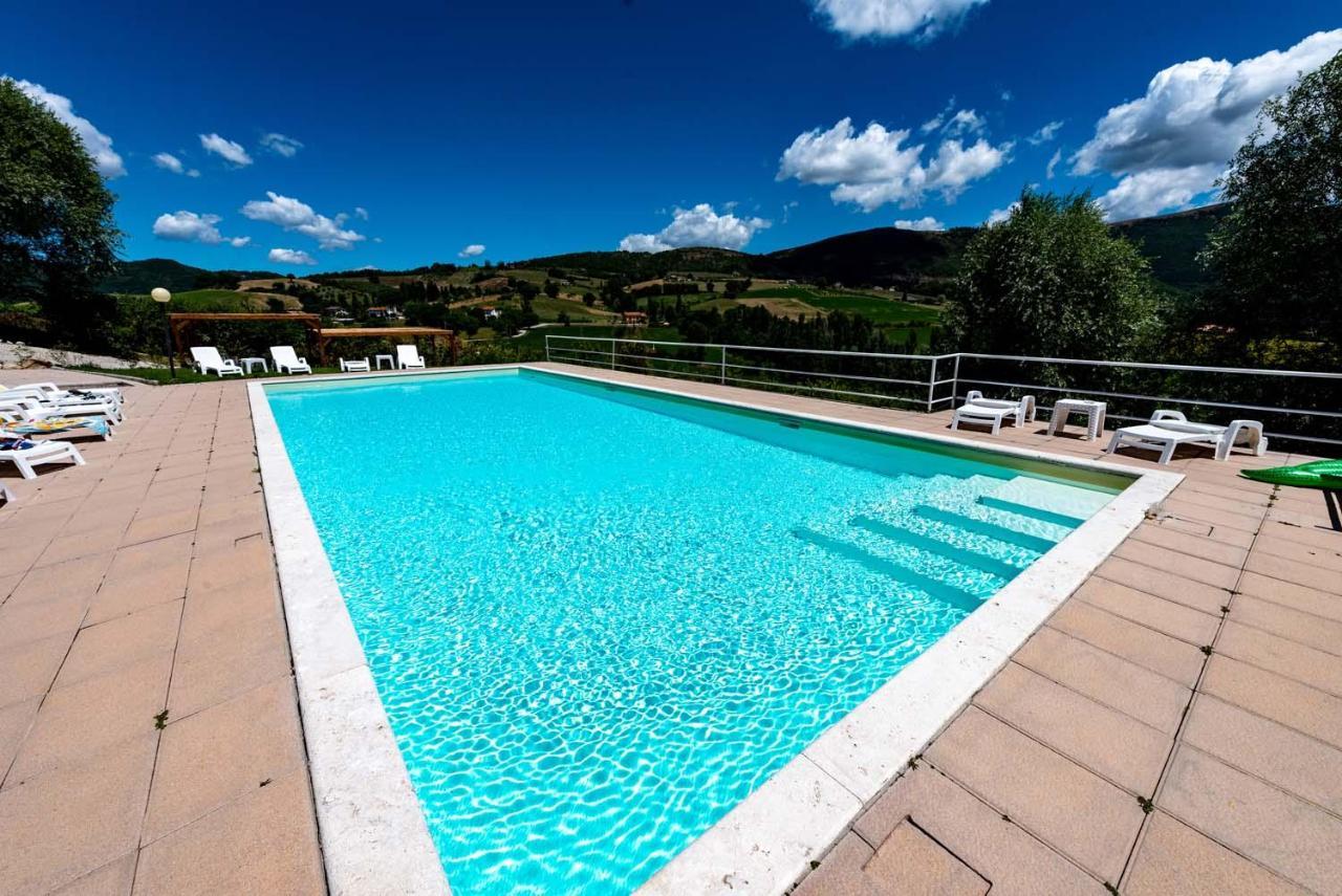 Abadia Farneto Villa กุบบีโอ ภายนอก รูปภาพ