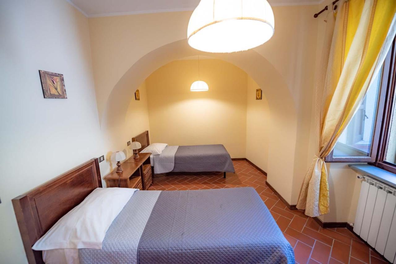 Abadia Farneto Villa กุบบีโอ ภายนอก รูปภาพ