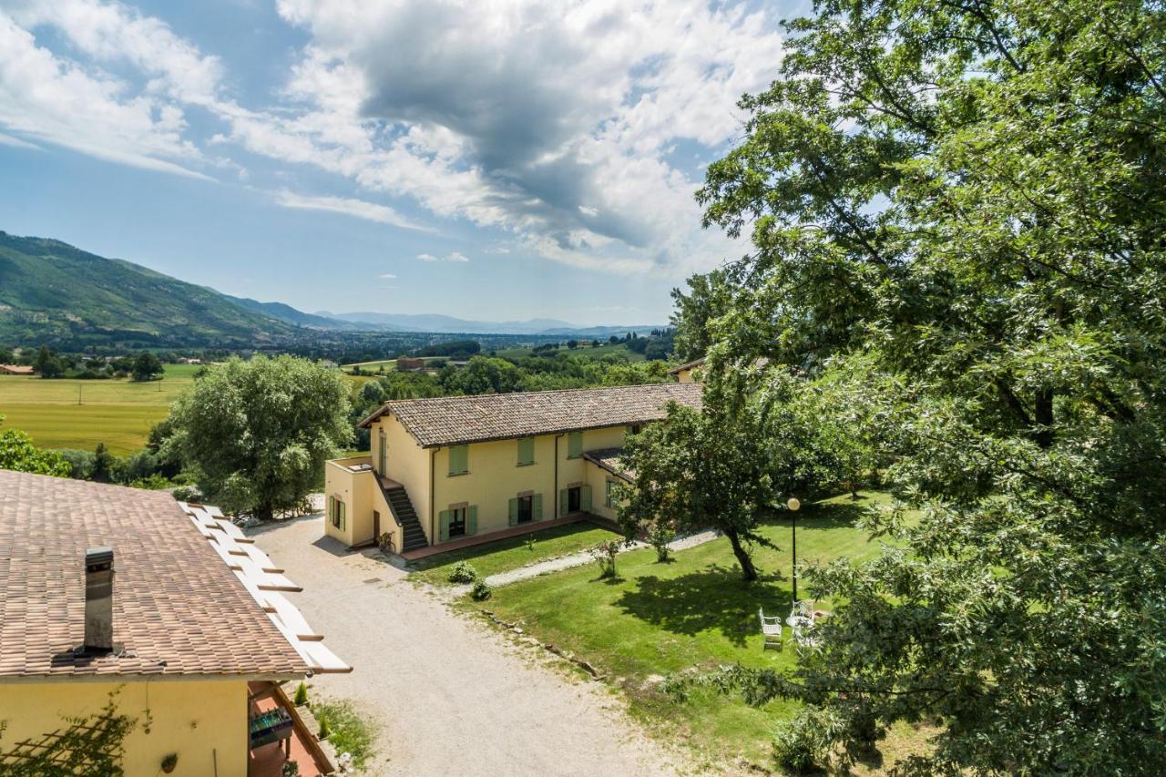 Abadia Farneto Villa กุบบีโอ ภายนอก รูปภาพ